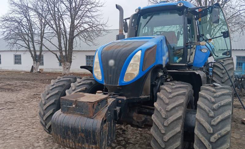 Установка терминала ГЛОНАСС/GPS и ДУТ на трактор New Holland